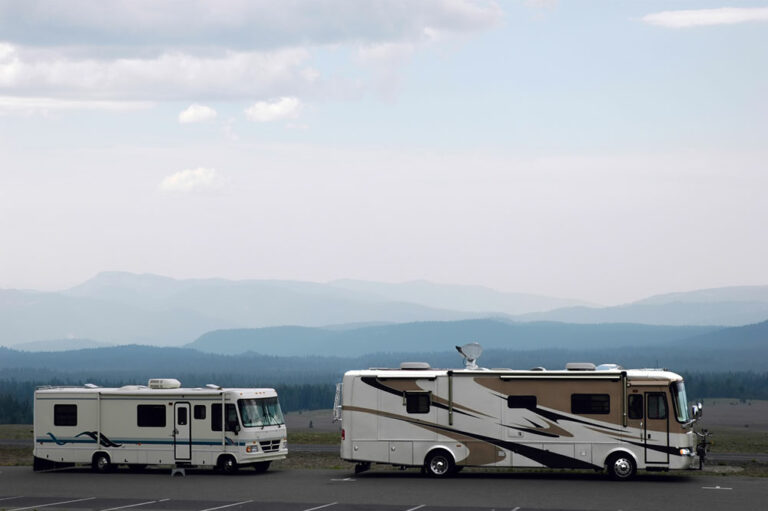 4 effective tips to get the best deals on a used RV